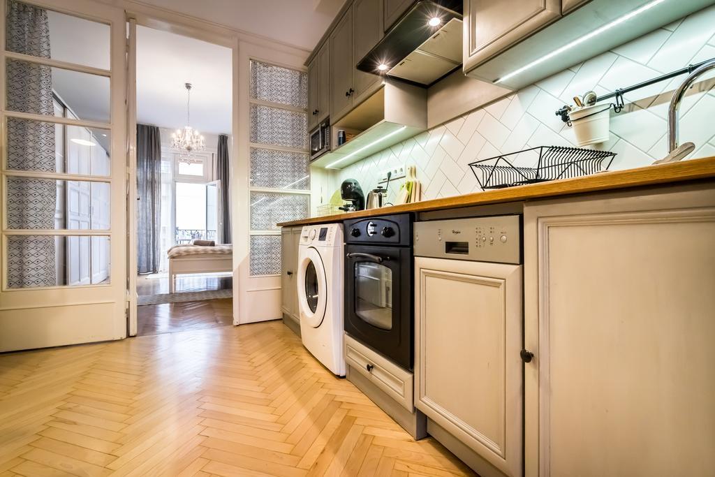 Bpr Charming Design Apartment With Balcony, A/C Βουδαπέστη Εξωτερικό φωτογραφία